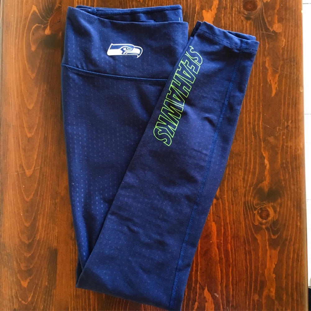 💌SOLD💌 Seattle Seahawks Leggings Nike Dri Fit